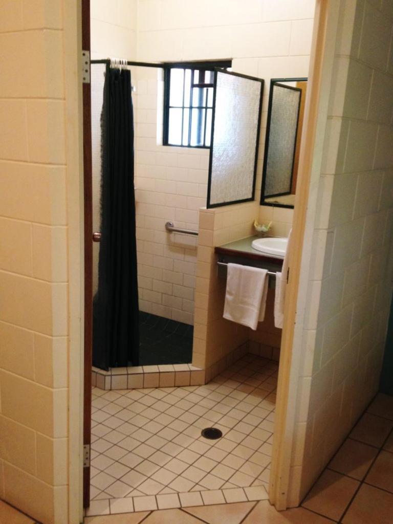Curtain Fig Motel Yungaburra Ruang foto